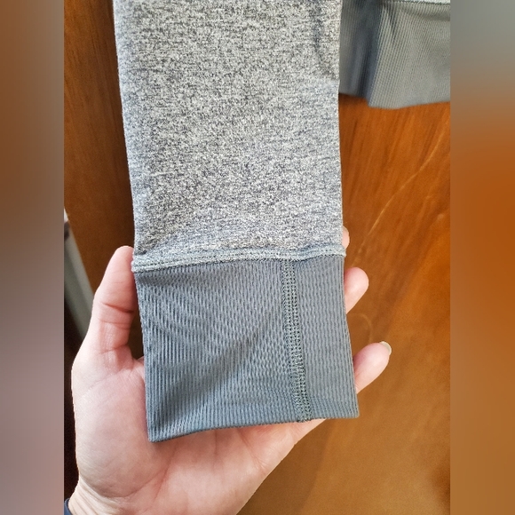 Lululemon - Be Present Jacket - Picture 14 of 14